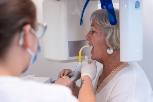 Best Broken or Cracked Tooth Emergency Dentist in Lawton, MI